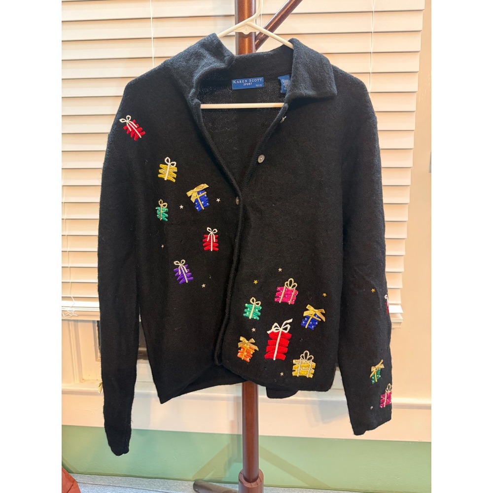Vintage Karen Scott Women's P. X.L. 100% Wool Cardigan Sweater Winter Christmas
